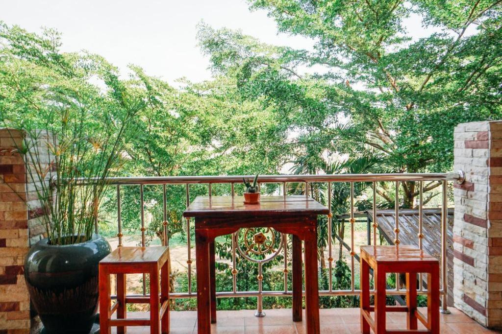 Phoem Phoon 2 Hotel Nan Bagian luar foto
