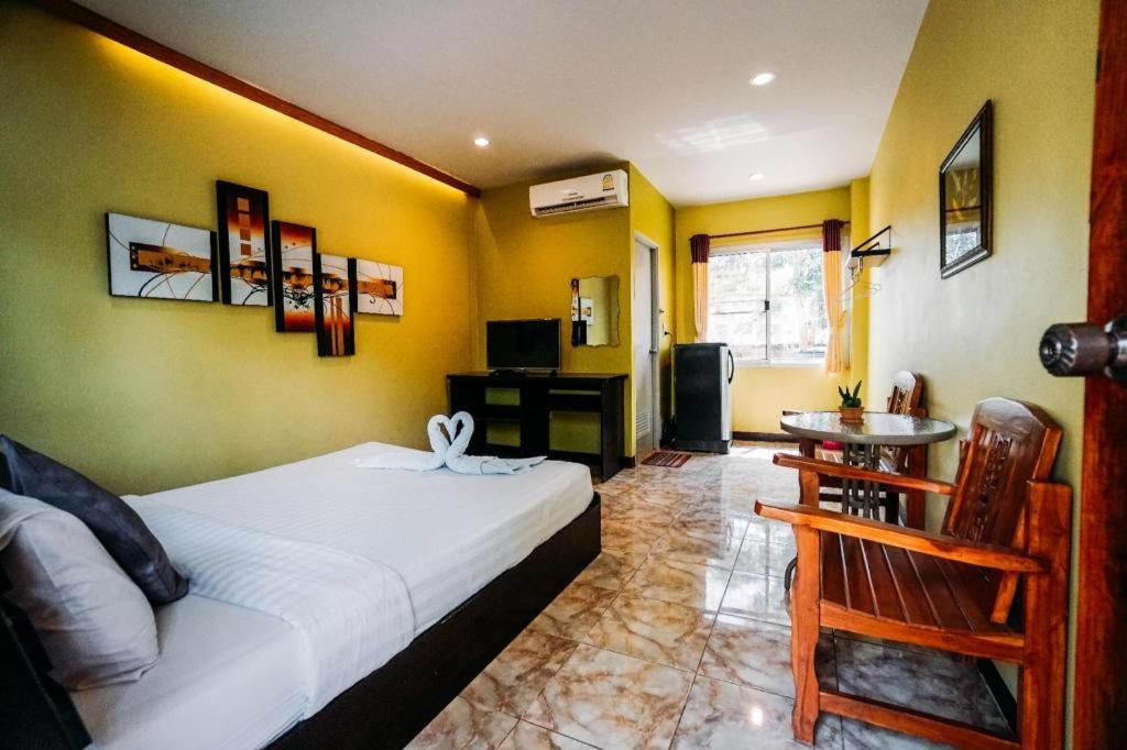 Phoem Phoon 2 Hotel Nan Bagian luar foto